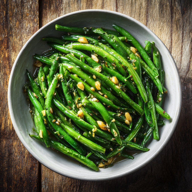 Garlic butter green beans sautéed to perfection