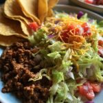 Easy Taco Recipe Dinner Board #tacos #tacoboard #easytacos | Lekker eten, Eten recepten, Eten