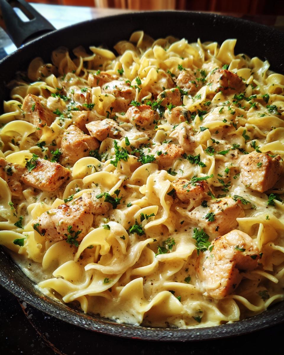 One-Pan Chicken with Buttered Noodles - detail 2
