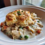 Creamy Chicken Pot Pie Casserole (No Pie Crust)