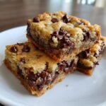 Gooey Chocolate Chip Cookie Bars