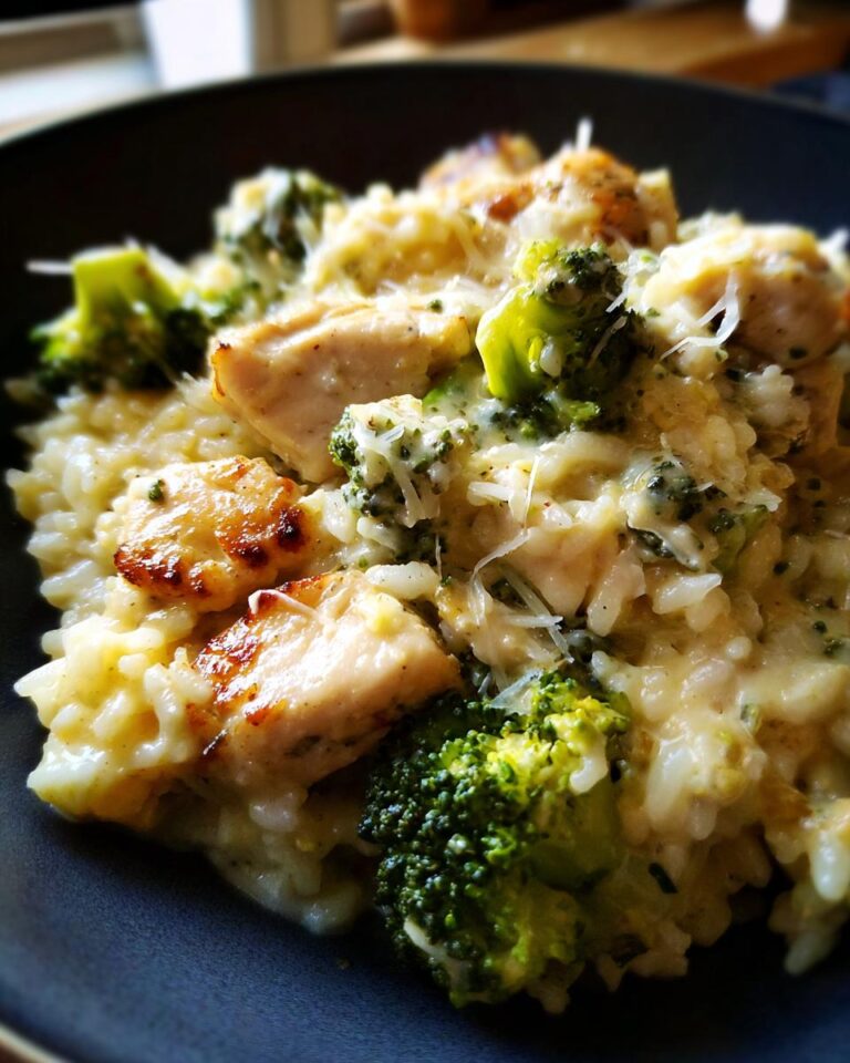 Creamy Chicken and Broccoli Rice Skillet